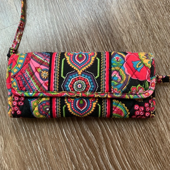 vera bradley wallet crossbody
